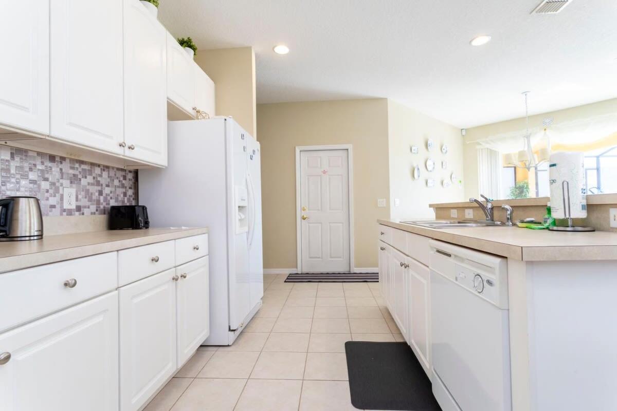 Gorgeous 4 Bedroom W/ Pool Close To Disney 920 Kissimmee Exteriör bild
